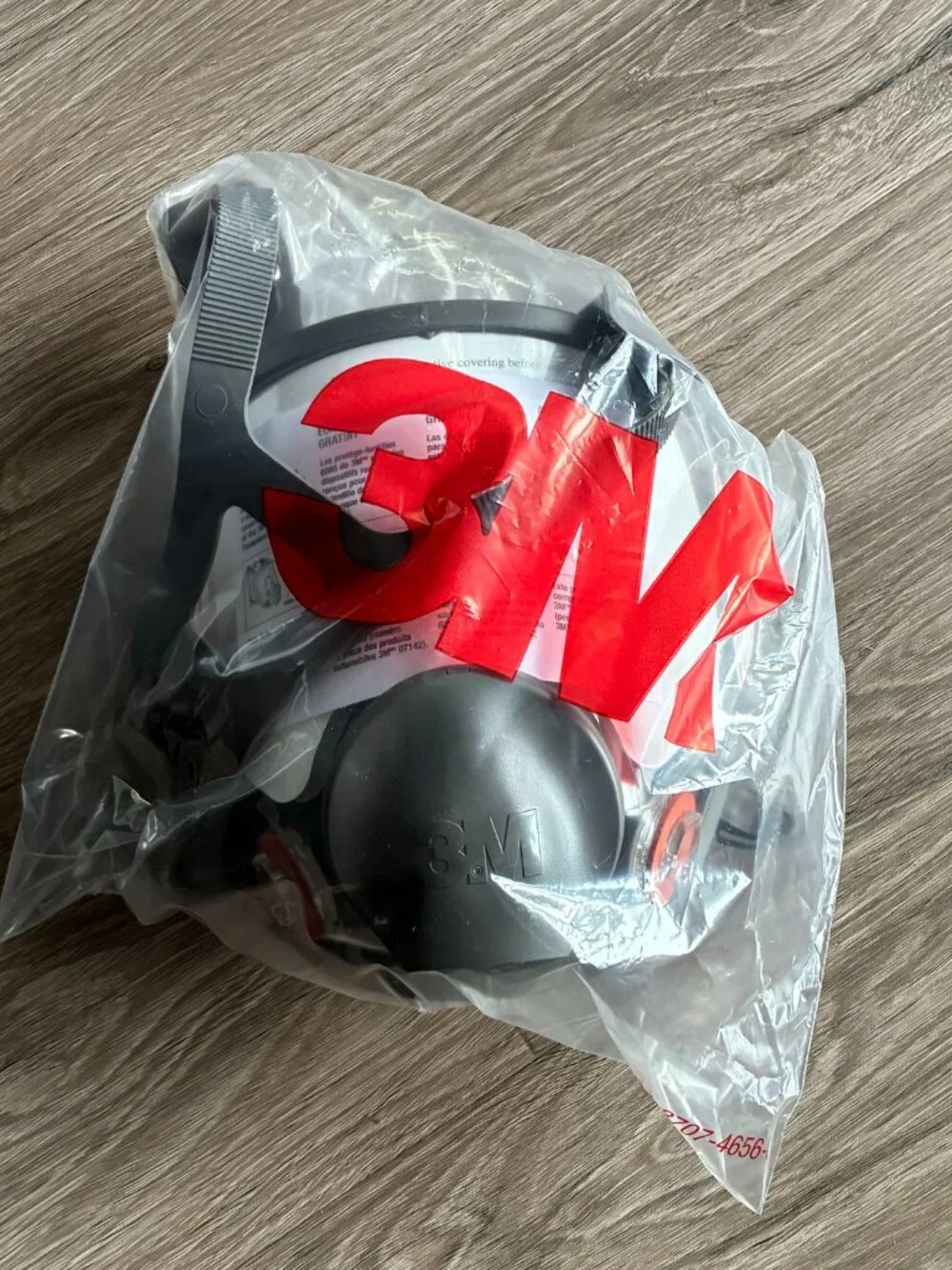 3M 6800 Reusable Respirator (medium)